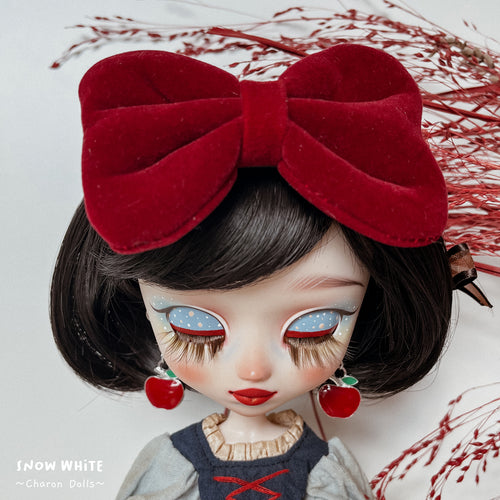 180. Snow White