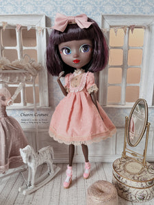 12.Pink Puffed-sleeve Dress Set