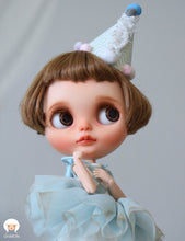 Load image into Gallery viewer, 02. Coco
