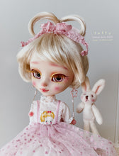 Load image into Gallery viewer, 166.Taffy