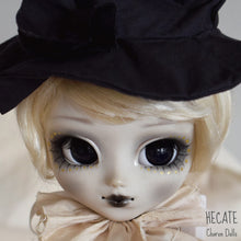 Load image into Gallery viewer, 120. Hecate