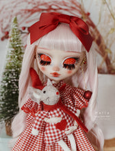 Load image into Gallery viewer, 151. Holly