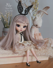 Load image into Gallery viewer, 118. Mila